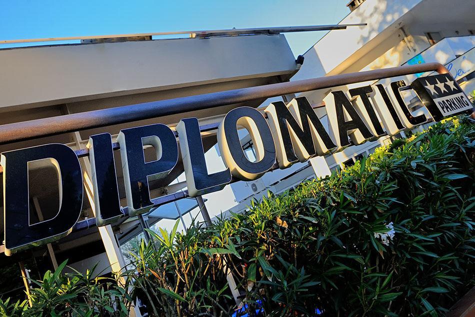Hotel Diplomatic リッチョーネ エクステリア 写真