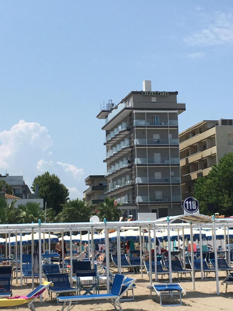 Hotel Diplomatic リッチョーネ エクステリア 写真